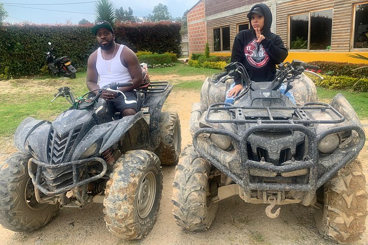 Paraglading +Atvs