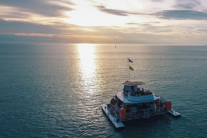 Dickson Dragon Amazing Sunset Cruise