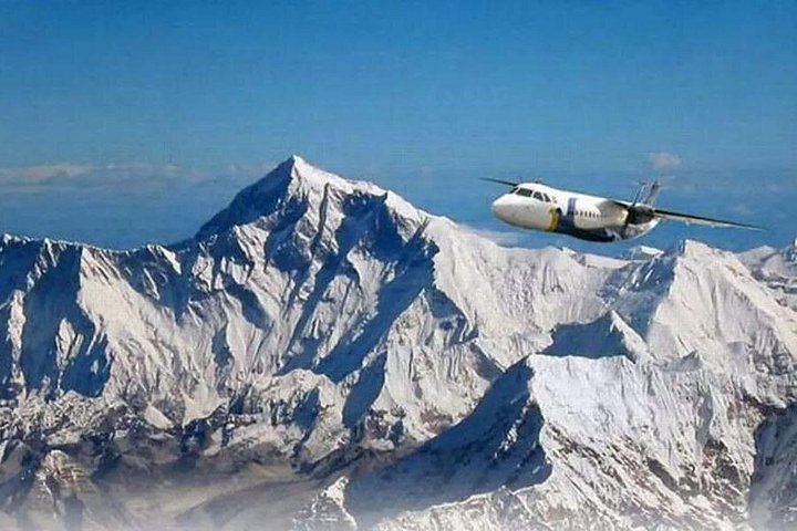 Top-Rated Mount Everest Flight Experience with Airport Transfers
