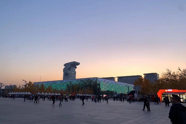 Beijing Private Tour: Ming Tombs, Niaochao, Water Cube, Beihai Park and Jingshan