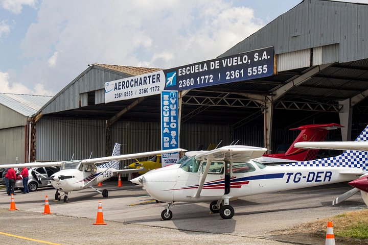 City Tour - Test Fly by Escuela de Flight S.A