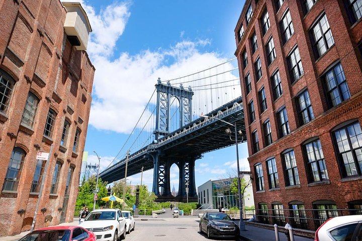 Brooklyn Heights, DUMBO and Brooklyn Bridge guided tour in French