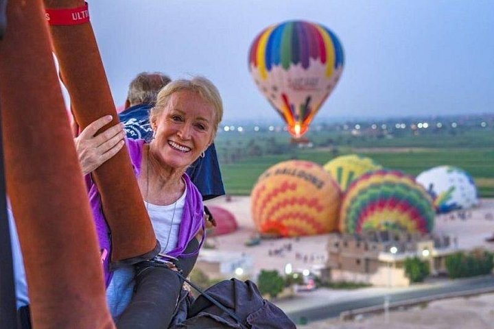 Luxor Hot Air Balloon Tours – Hot Air Balloon Ride over Luxor’s West Bank