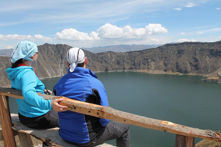 Quilotoa Loop: Hike 2 Days / 1 Night PRIVATE Trip