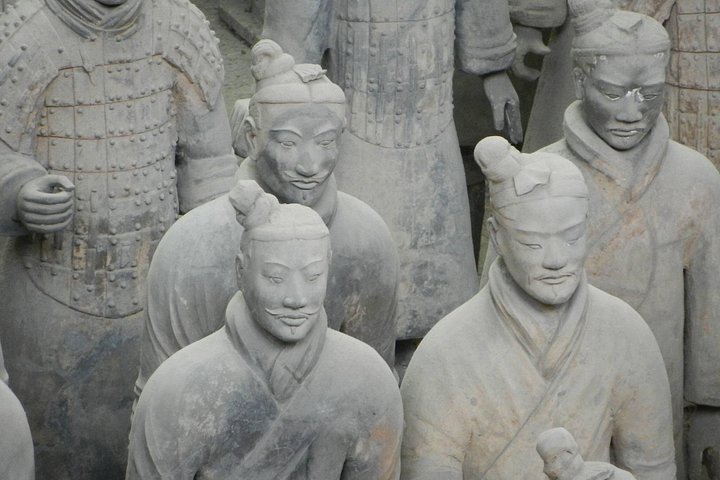 Private Day Tour to Terracotta Warriors and Big Wild Goose Pagoda
