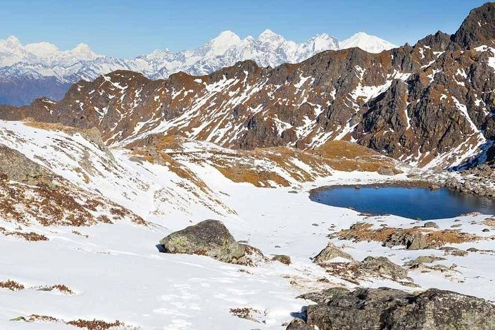 Gosaikunda Lake Trek: 6 Days From Kathmandu