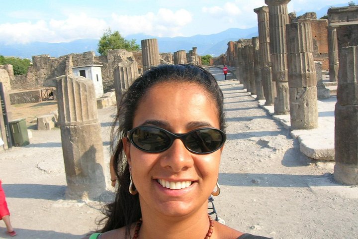 Touristic highlights of Pompei on a Private half day tour with a local