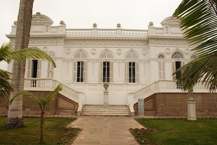 Half-day tour in modern Lima and Pedro de Osma Museum