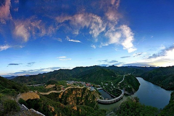 Private day tour to Shuiguan Great Wall & Juyongguan Great Wall