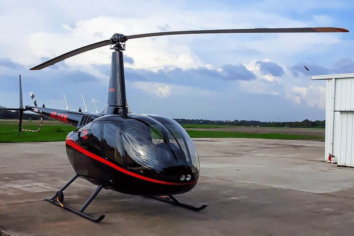 Discover Kandy by Helicopter From Ratmalana