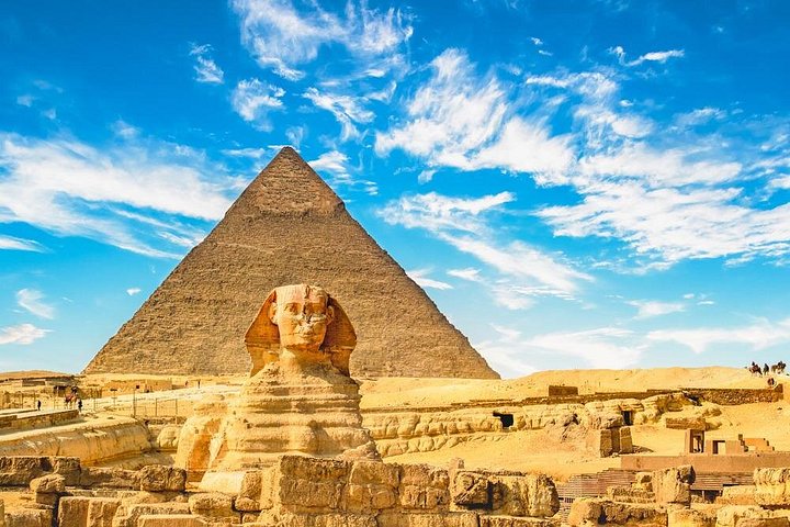 Private The Best of monuments of Giza and Cairo in 2 Days