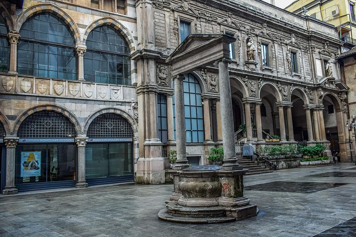 An Architectural insight of Milan on a Private Tour with a local