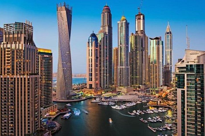 Amazing Dubai Marina Luxury Yacht & Breakfast