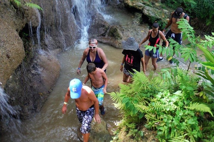 Konoko Falls and Park plus Blue Hole & Secrets Falls Combo Tour
