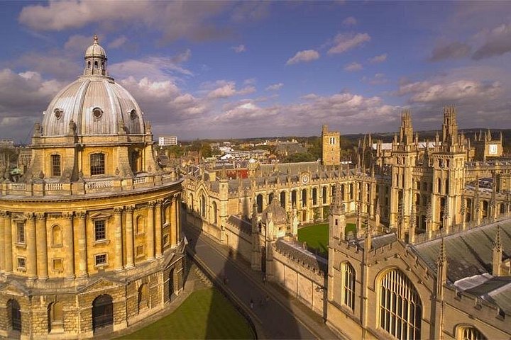 Oxford - The City of Dreaming Spires - Private Walking Tour