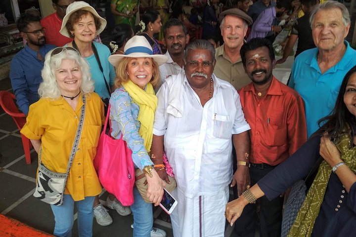 Dharavi Slum Tour - Asia largest but inhabitants great number of businesses