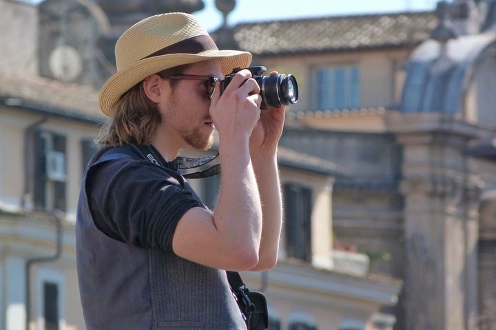 Private tour of Photography at best locations in Rome with a local