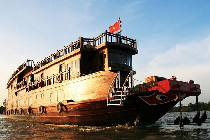 Mien Tay Sampan Cruise 2 days 1 night