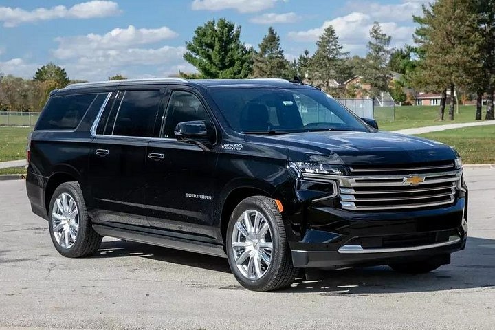 Private Transfer: Hotel Zone to Cancun Airport CUN in SUV