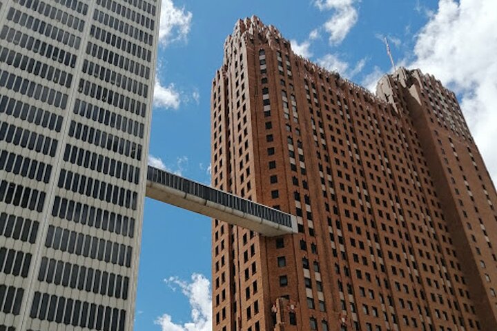 Self Guided Detroit's Spirit and History Solo Walking Tour