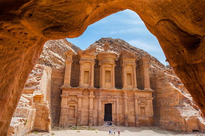 Private 3-Hour Guided Tour of Petra with Hotel Pickup .