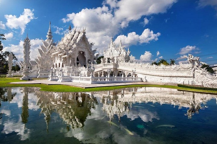 Chiangmai to White Temple, Blue Temple & Black museum