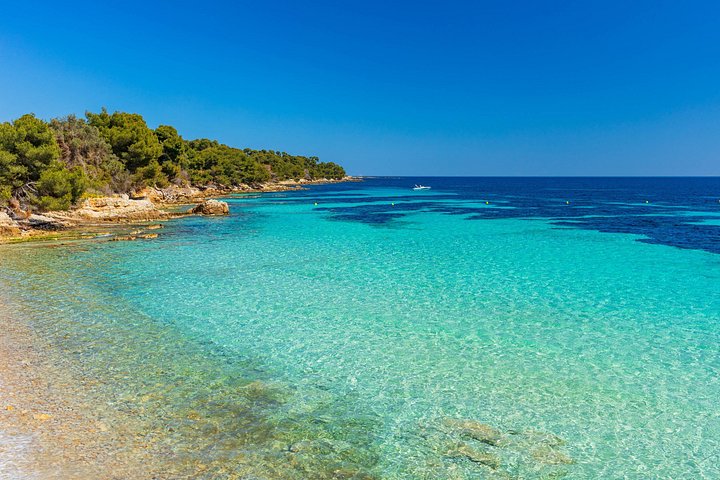 Nice - Ste Marguerite Island : round trip ferry boat transfer