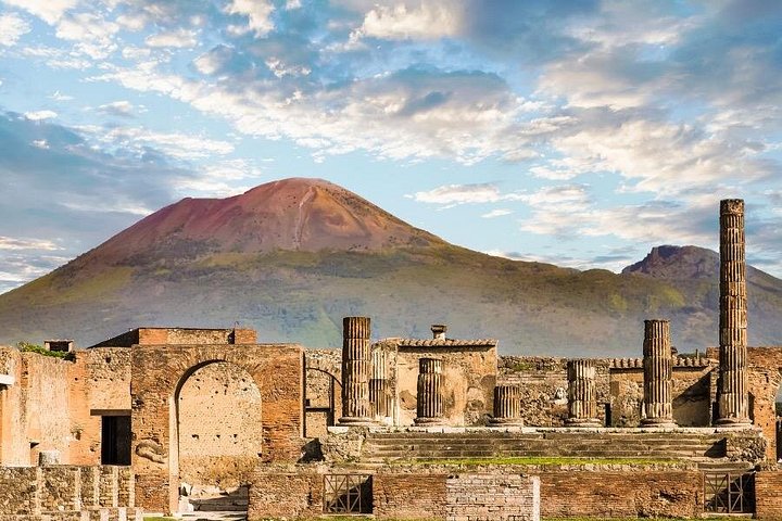 Pompeii & Herculaneum Daily Tour from Naples+Skip-the-Line+Pizza