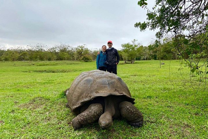 8 Day Galapagos Complete Island Hopping Tour