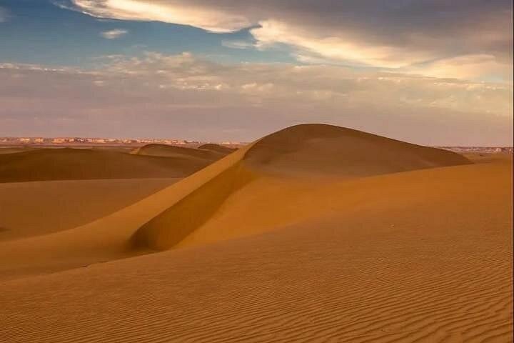 3-Day Private Camping Tour of White Desert with Cairo Pick Up