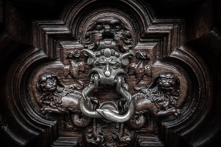 Alchemical Turin: whispers, magic and mysteries
