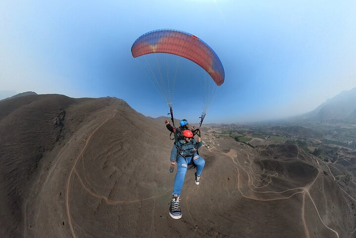 Paragliding Adventure in Cusco Sacred Valley