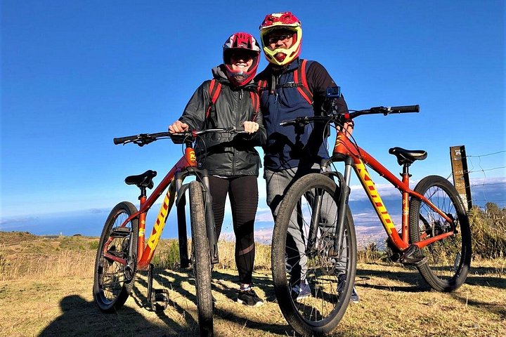 Haleakala Express Self-Guided Bike Tour with Bike Maui