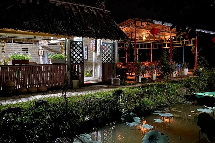 LUXURY Mekong 2 Days 1 Night SMALL GROUP Stay at Tiny Homestay with BBQ Dinner