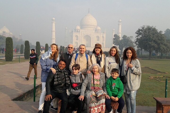 Private Jaipur to Agra Day Trip with Fatehpur Sikri