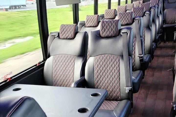 Executive Bus Private Day and Night Custom Tour of Washington DC