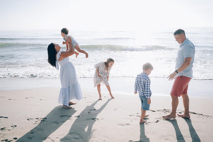1-Hour Private Beach & Resort Photoshoot in Đà Nẵng