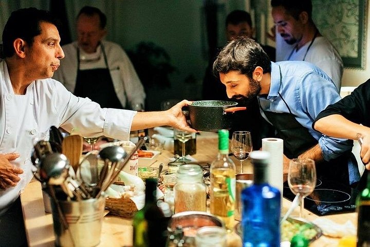 Boqueria Guided Market Tour and Paella Cooking Class