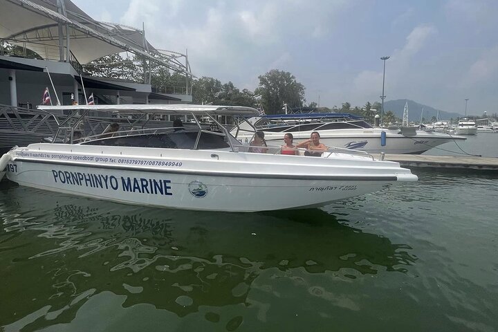 Private VIP Speed Boat to Phi Phi & Bamboo Islands