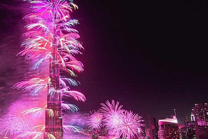 Dubai New Year's Eve Cruise - See the Burj Khalifa Fireworks