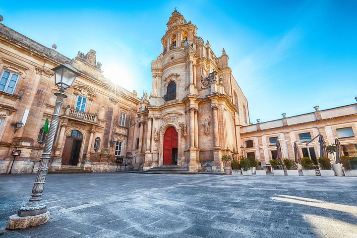 Ragusa City Highlights Private Guided Tour