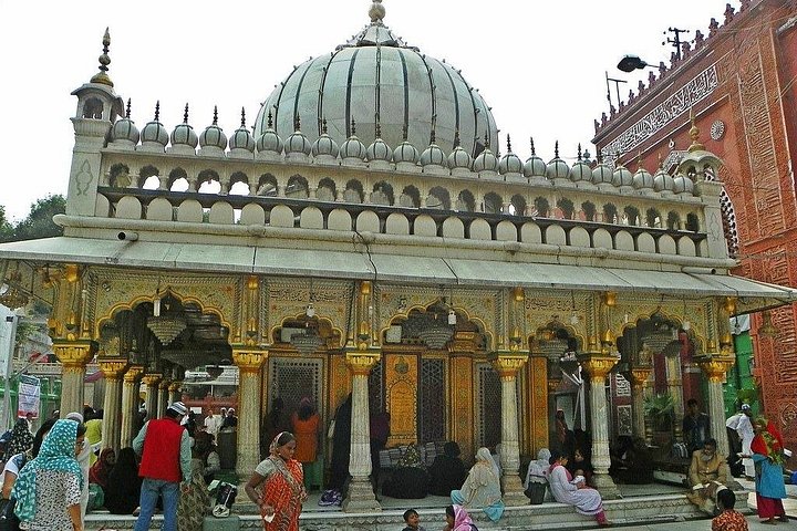 New Delhi: Hazrat Nizamuddin & Humayun Tomb Guided Walking Tour