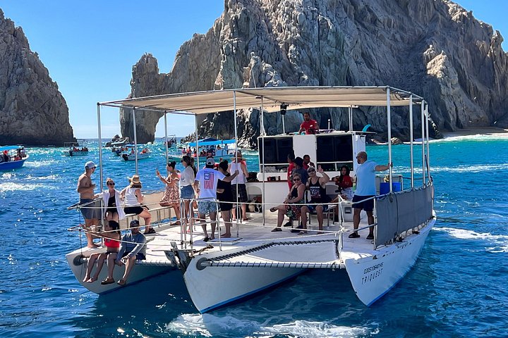 Private Snorkeling Boat Cruise