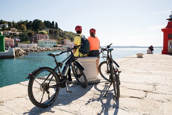 Scenic Piran Parks Boutique Tour and Stunning Views