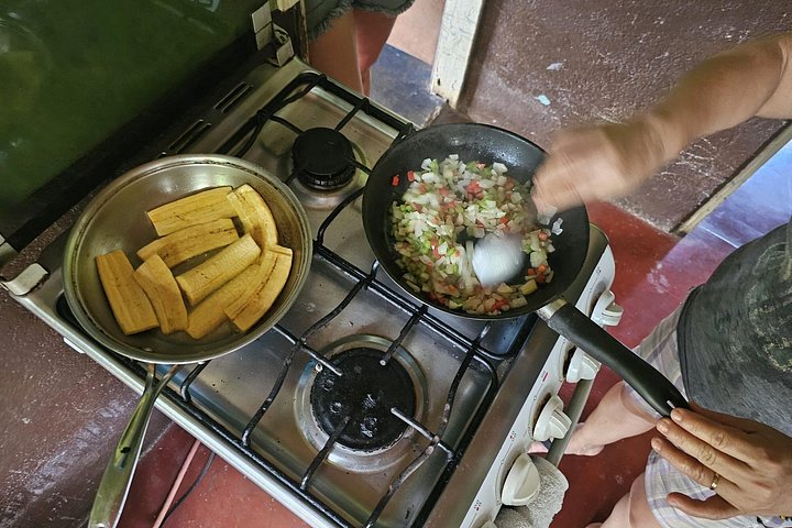 2 Hours Private Cooking Class in La Fortuna