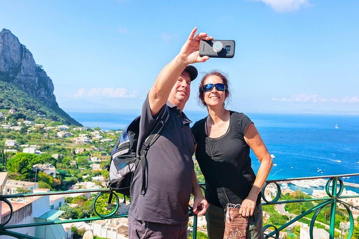 Panoramic Views and Natural Pearls: Private Tour of Anacapri