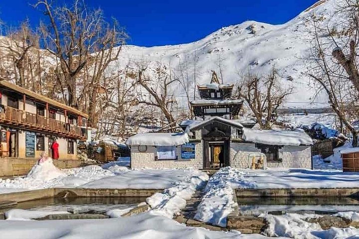 2-Day Scenic Mustang Tour: Pokhara to Jomsom, Kagbeni & Muktinath