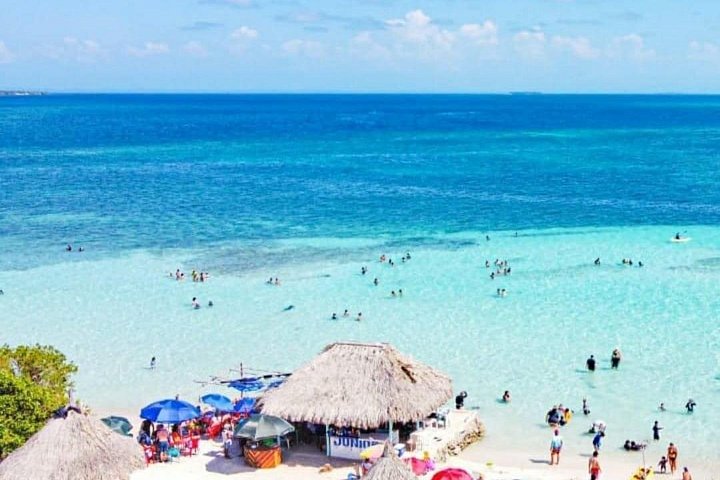 Full Day Tour in Cartagena Coveñas and its Islands