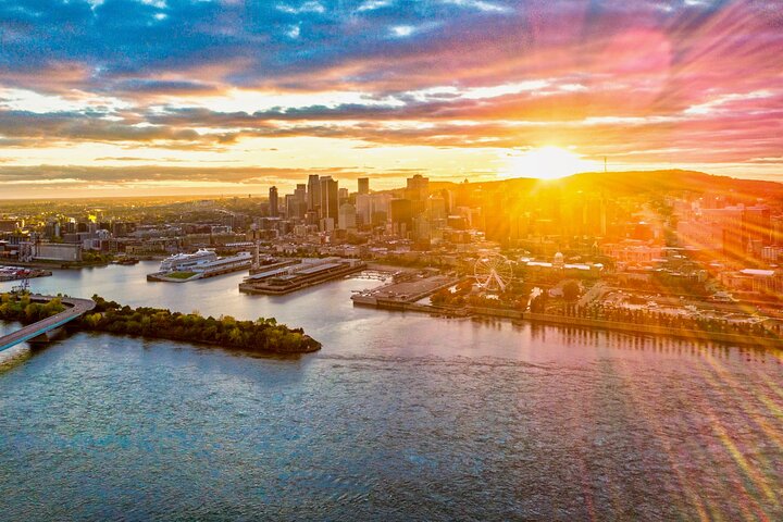 Sunset Boat tour on the St Lawrence River Old Port Montreal(1hrs)