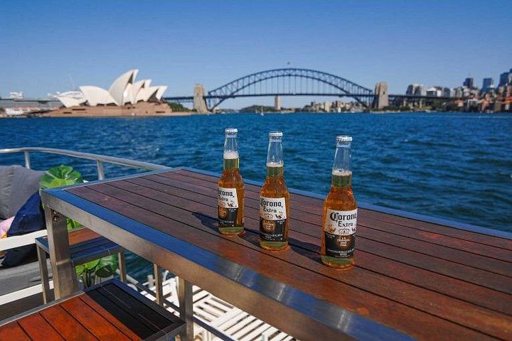 Sydney New Years Eve Fireworks Cruise all inclusive